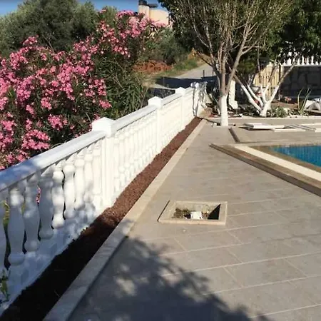 Sun Bungalow *