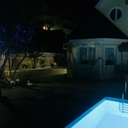 Sun Bungalow